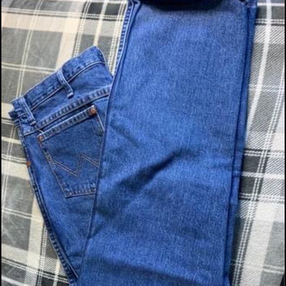 Wrangler Cowboy Cut Jeans - Picture 2 of 2